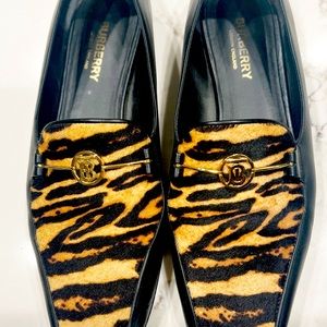 Burberry Black & Calf Hair Flats Size 37